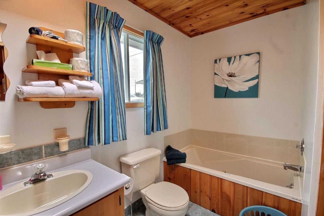 Cavendish Bosom Buddies Cottage Resort חדר תמונה